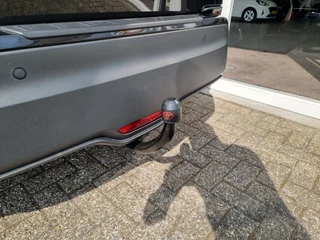 Toyota C-HR Toyota C-HR 1.8 HYBRID DYNAMIC NAVP/18LM/ AFN. TREKHAAK/ADAPTIVE/KEYLESS - afbeelding nr 8