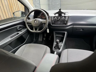 Volkswagen up! Volkswagen Up! 1.0 BMT move up! Airco | Stoelverwarming | Bluetooth | Telefoonhouder | Lichtmetalen velgen | Armsteun | LED Mistlampen voor | Historie aanwezig! - afbeelding nr 31