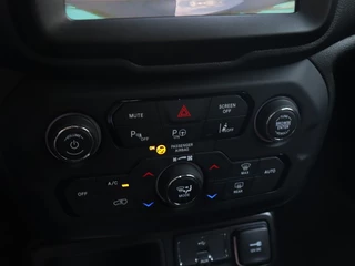 Jeep Renegade Jeep Renegade 1.5T e-Hybrid 130 PK Limited | Navi | Carplay | LED | Camera - afbeelding nr 18