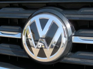 Volkswagen T-Cross Volkswagen T-Cross 1.0 TSI LIFE / 17 Inch / Navi / Adap.cruise / BOVAG garantie - afbeelding nr 9