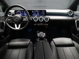 Mercedes-Benz CLA Mercedes-Benz CLA 180 Business Solution Luxury [SCHUIFKANTELDAK, SFEERVERLICHTING, CAMERA, WIDESCREEN, VOL LEDER, STOELVERWARMING, PDC V+A, CRUISE, CLIMATE, NIEUWSTAAT] - afbeelding nr 5