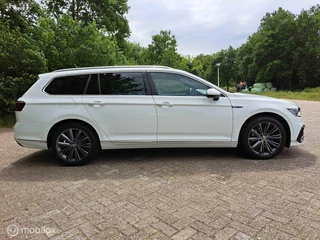 Volkswagen Passat Volkswagen Passat Variant 1.4 TSI PHEV GTE|Pano|Trekhaak|Leder - afbeelding nr 10