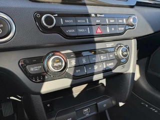 Kia e-Niro Kia e-Niro ExecutiveLine 64 kWh|NL-Auto - afbeelding nr 9