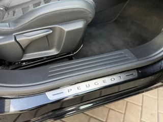 Peugeot 2008 Peugeot 2008 1.2 PureTech GT|Focal|Automaat - afbeelding nr 24
