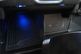 Mercedes-Benz C-Klasse Mercedes-Benz C-Klasse Estate 200 AMG Line | ACC | Carplay | Trekhaak - afbeelding nr 33