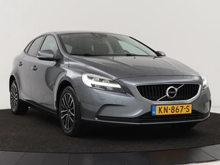 Volvo V40 Volvo V40 2.0 T2 Nordic+ | Stoelverwarming | Harman/Kardon |  LED | Cruise control | Navigatie | Bleutooth | Climate control - afbeelding nr 25