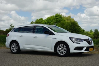 Renault Mégane Estate Renault Mégane Estate 1.3 TCe 140pk Limited - Blanc Glacier - 158dkm - Keurig - afbeelding nr 11