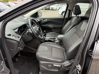 Ford Kuga Ford Kuga 1.5 Ecoboost Titanium Styling Pack 150pk | Trekhaak | Panoramadak | Touch Screen | Xenon | Achteruitrijcamera - afbeelding nr 32