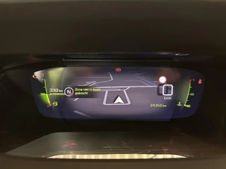 Peugeot 2008 Peugeot 2008 1.2 PureTech 130 GT Black Style Airco ECC Navi Carplay Cruise Control PDC VA + Camera Full LED 17