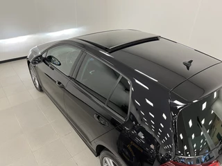 Volkswagen Golf Volkswagen Golf 1.6 TDI Highline / R-LINE / PANODAK / 5-DRS / - afbeelding nr 36