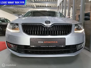 Škoda Octavia Skoda Octavia Combi 1.8 TSI DSG RS XENON CRUISE NAVI STOELVERW PDC DCC - afbeelding nr 3