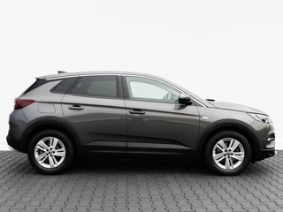 Opel Grandland X Opel Grandland X 1.2 Turbo 131pk Business Executive | Navigatie | Assist pakket | Sportstoelen - afbeelding nr 11