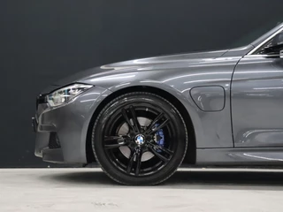 BMW 3 Serie BMW 3 Serie 330e M Sport [SPORTSTOELEN, SPORTSTUUR, PDC ACHTER, CRUISE, CLIMATE, NIEUWSTAAT] - afbeelding nr 3