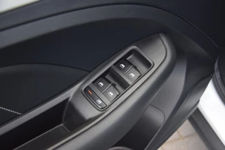 MG ZS EV MG ZS EV MG Luxury 45kWh Pano/Leer/LED/Camera/AdaptiveCruise - afbeelding nr 13