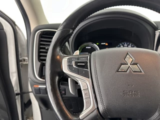 Mitsubishi Outlander Aut. * FULL-LEATHER | KEYLESS | ROCKFORD-AUDIO | FULL-LED | TOPVIEW-CAMERA | NAVI-FULLMAP | SHIFT-PADDLES | ECC | PDC | CRUISE | DAB+ | COMFORT-SEATS | 18''ALU* - afbeelding nr 20