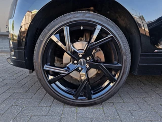 Land Rover Range Rover Velar Land Rover Range Rover Velar 2.0 I4 AWD - afbeelding nr 3