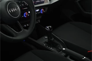 Audi A1 Sportback Audi A1 Sportback 30 TFSI S line > 116pk/17inch/Getint glas/stoelverwarming... - afbeelding nr 6