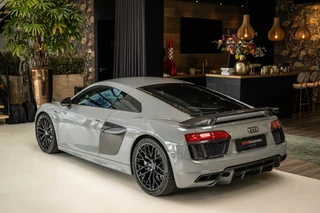 Audi R8 - afbeelding nr 4