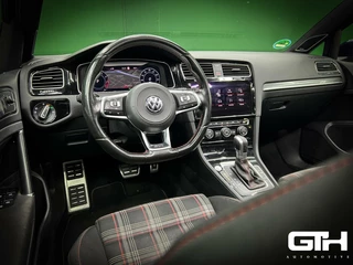 Volkswagen Golf Volkswagen Golf 2.0 TSI GTI Dyn | Pano | Trekhaak | Virtual - afbeelding nr 3