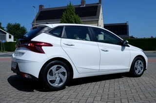 Hyundai i20 Hyundai i20 1.2i-Comfort .Stoelverw! Rijklaarprijs incl 12MND BOVAG garantie - afbeelding nr 4