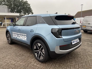 Ford Explorer Ford Explorer Style Standard Range RWD 52 kWh 170pk  Artic Blue | Achteruitrijcamera | 368km Bereik ( WLTP ) | Dodehoeksensoren | Nieuw te bestellen - afbeelding nr 5