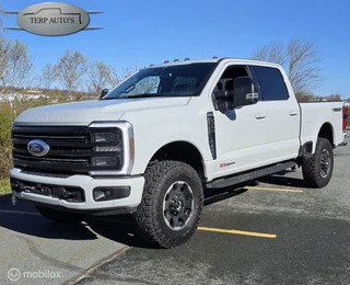 Ford F-250 USA 6.7 V8 Platinum Tremor