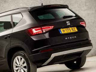 SEAT Ateca (APPLE CARPLAY, GROOT NAVI, CAMERA, CLIMATE, DAB+, SPORTSTOELEN, LED KOPLAMPEN, GETINT GLAS, NIEUWE APK, NIEUWSTAAT) - afbeelding nr 11