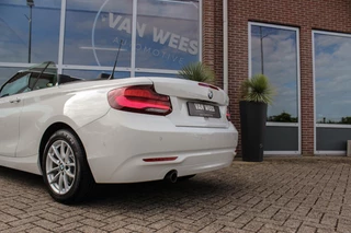 BMW 2 Serie ➡️ BMW 2-serie Cabrio 218i F23 Executive | 2e eigenaar | Origineel | Sportstoelen | Stoelverwarming | DAB | Harman-kardon | Stuurverwarming | PDC | Cruise control | Climate control | - afbeelding nr 38