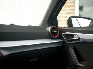 SEAT Arona SEAT Arona 1.0 EcoTSI 116pk FR DSG | Full LED | Keyless | ParkAssist + Camera | App-Connect | Armsteun vóór | Black Pack | Wireless Charge - afbeelding nr 38