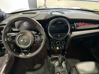 MINI Electric MINI Electric Mini Yours 33 kWh | Elektrisch schuif/kantel panoramadak | Harman & Kardon | Verwarmde voorstoelen | SoH (batterijcheck) 97 % score! - afbeelding nr 10
