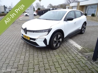 Renault Megane E-Tech 130 Boost Charge Equilibre Camera Navi Cruise Apple carplay