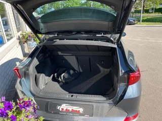 CUPRA Formentor CUPRA Formentor 1.4 E-HYBRID VZ 245PK, Pano, VZ stuur, Memory, Led, BLIS, 230V, erg mooi! - afbeelding nr 18