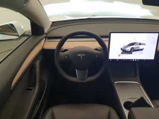 Tesla Model 3 - afbeelding nr 13