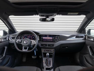 Volkswagen Polo Volkswagen POLO 2.0 TSI GTI Pano Navi Blindspot PDC CarPlay - afbeelding nr 13