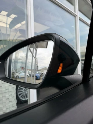 Volkswagen ID.4 Volkswagen ID.4 Pro 77 kWh | Voorklimatisering | Stoelverwarming | Stuurwielverwarming | Camera voor/achter | LED | Adaptive Cruise Control | Apple Carplay/Android Auto | Rijstrooksensor | Trekhaak | - afbeelding nr 29