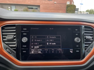 Volkswagen T-Roc Navigatie Camera Virtual Cockpit Clima ACC Extra Getint Glas 17 Inch velgen Mirror LInk Carplay Android Auto DAB 1e Eigenaar NL Auto - afbeelding nr 33