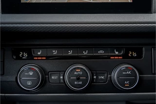 Volkswagen Transporter Clima Stoelverw CarPlay Trekhaak - afbeelding nr 31