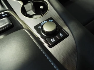 Lexus RX - afbeelding nr 57