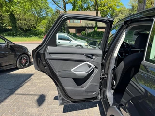 Audi Q3 Airco/Lichtmetalen velgen/Parkeersensoren - afbeelding nr 29