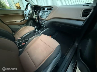 Hyundai i20 Hyundai i20 1.2 HP i-Motion 2015 / Airco / Cruisecontrol / Bluetooth / Parkeersensoren / NAP - afbeelding nr 11