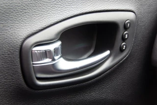 Jeep Compass Jeep Compass 4xe 240 Plug-in Hybrid Panoramadak/Leer AKTIE - afbeelding nr 28