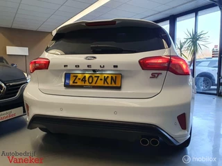 Ford Focus Ford Focus 1.5 EcoBoost ST|B&O|Carplay|Cam|Stoel/Stuur heat|Dealer - afbeelding nr 10