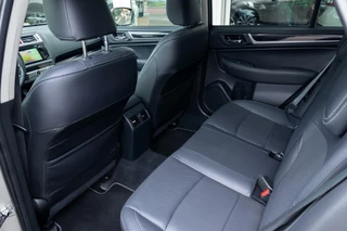 Subaru Outback Subaru Outback 2.5i CVT Premium | Eyesight | Navigatie | Trekhaak | - afbeelding nr 12