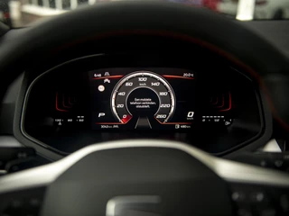 SEAT Arona SEAT Arona 1.0 EcoTSI 116pk FR DSG | Full LED | Keyless | ParkAssist + Camera | App-Connect | Armsteun vóór | Black Pack | Wireless Charge - afbeelding nr 11