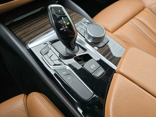 BMW 5 Serie |BTW|PANO|360°|TREKHAAK|DEALER ONDERH|NAP|ORIG.NL| 2919 - afbeelding nr 8