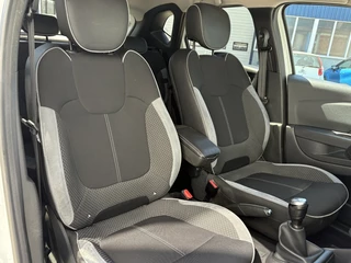 Renault Captur Renault Captur 0.9 TCe Bose Navi | Climate | Camera | BOSE geluid - afbeelding nr 19