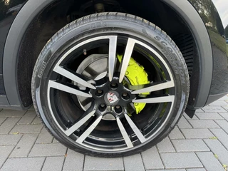 Porsche Cayenne Porsche Cayenne 3.0 S E-Hybrid Pano Leer Led - afbeelding nr 31