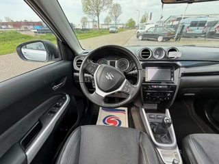 Suzuki Vitara Suzuki Vitara 1.6 High Executive Panodak,Trekhaak,Clima,cruise - afbeelding nr 13