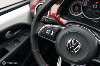 Volkswagen up! Volkswagen UP! 1.0 TSI GTI PANO BEATS CAMERA SFEER CLIMA VOL - afbeelding nr 14