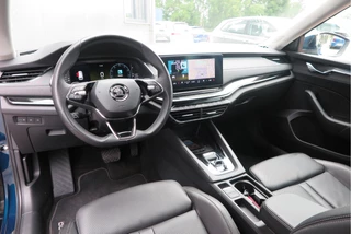 Škoda Octavia Škoda Octavia Combi 1.4 TSI iV 204PK PHEV Sportline Business ,Led-matrix koplampen, Carplay , Leer, Ergonimische stoelen, Stoelverwarming voor&achter,DAB+, stuurwiel verwarmd, schakelmogelijkheid aan stuurwiel, Carplay , etc. etc. - afbeelding nr 18